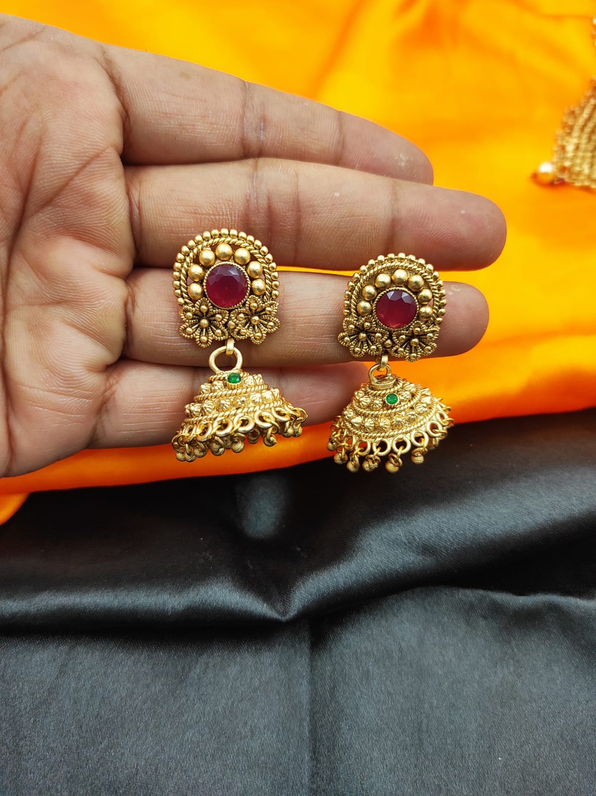 Latest Fashion Special Days Yellow Gold Earring 18kt – Welcome to Rani  Alankar